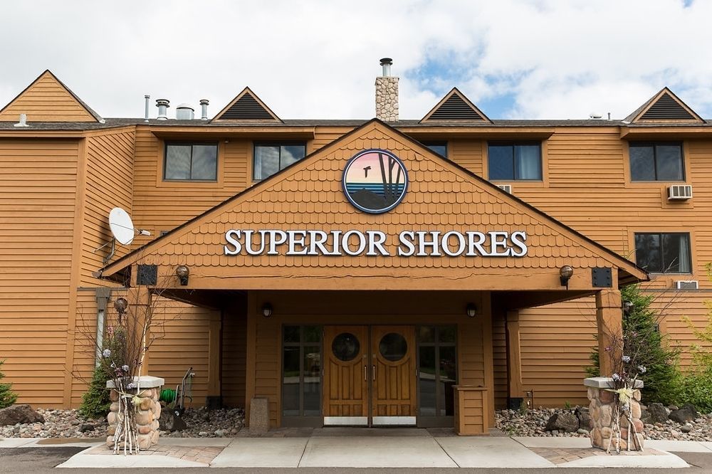 Superior Shores Resort Two Harbors Bagian luar foto